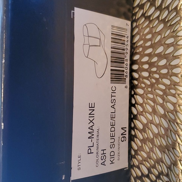 BCBG Paris Gray Suede booties - Picture 4 of 4